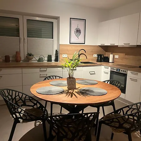 Heaven Homes Pader-Lounge